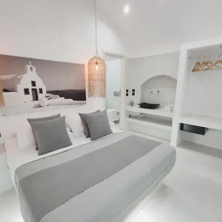 Caldera Cliff 4* Fira (Santorini)